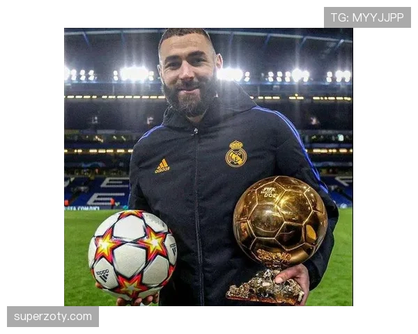 本泽马生涯综合表现是否配得上顶级第一中锋定位