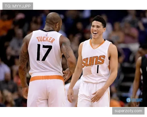 布克训练完顺手买了辆法拉利，油钱比我工资还高